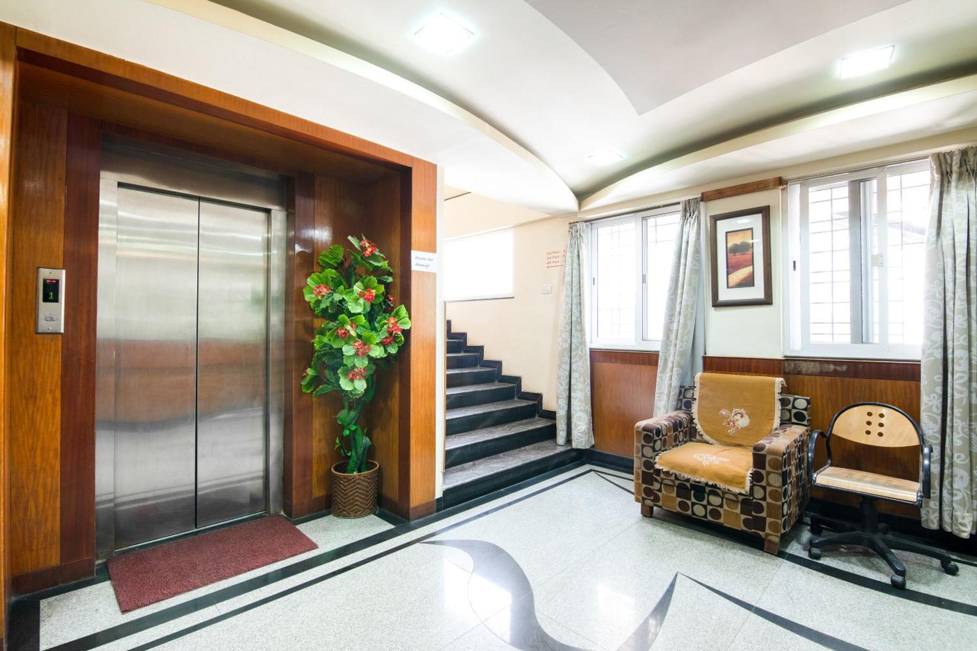 Flagship Aayush Corporate Stays Near Nexus Mall Koramangala Bangalore Exterior foto